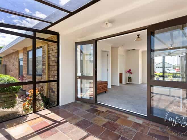 99 Rushgreen Avenue, Pahurehure