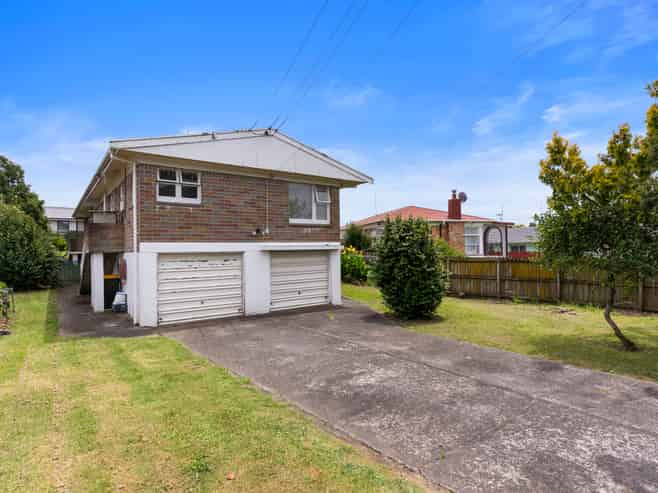 1/28 Mckean Avenue, Manurewa