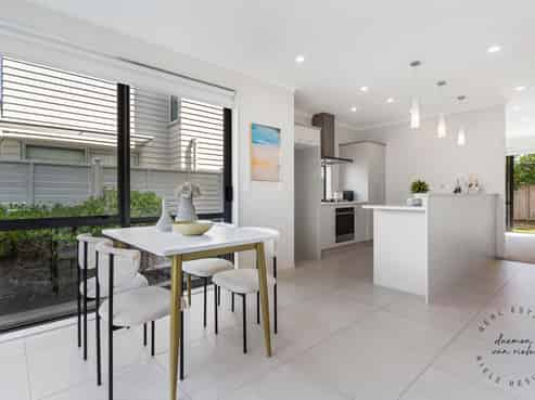 7 Costa Viva Crescent, Karaka