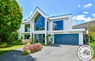 19 Silkwood Grove, Totara Heights