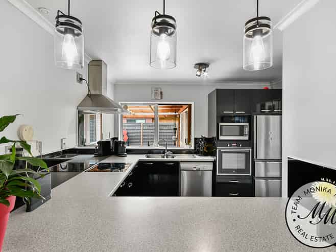 17 Millington Place, Huntington Park