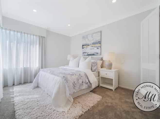 11 Idesia Place, Totara Heights