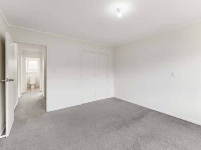 1/37 Great South Road, Takanini