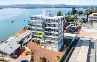 4/8 Elizabeth Street, Tauranga Central
