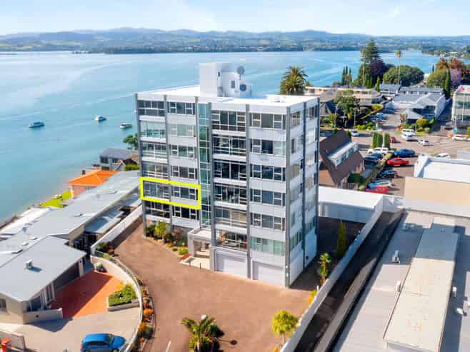 4/8 Elizabeth Street, Tauranga Central