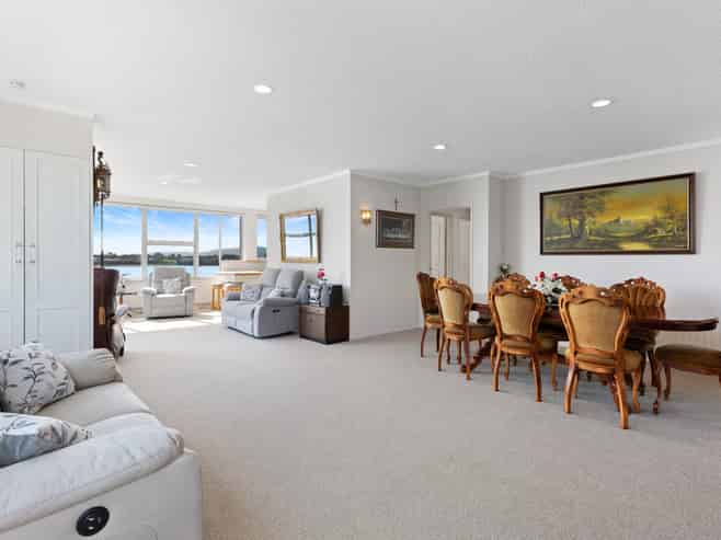 4/8 Elizabeth Street, Tauranga Central