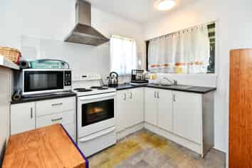 36 Tamworth Close, Manurewa