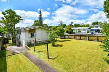 35 Reynella Drive, Massey