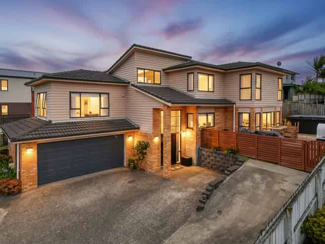 53 Saralee Drive, Manurewa