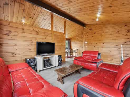 1/8 Chichester Drive, Rosehill