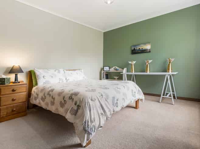 8 Coxhead Road, Manurewa