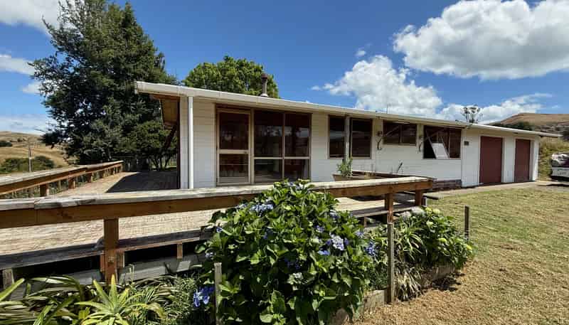 1002 Te Akau Road, Raglan