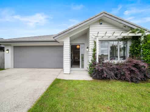 76 Arion Road, Takanini