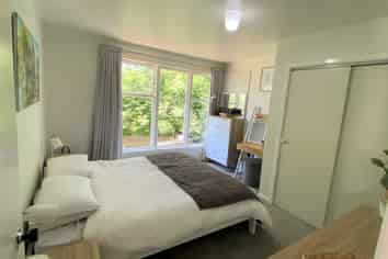 5 Beaufield Lane, Te Atatu Peninsula