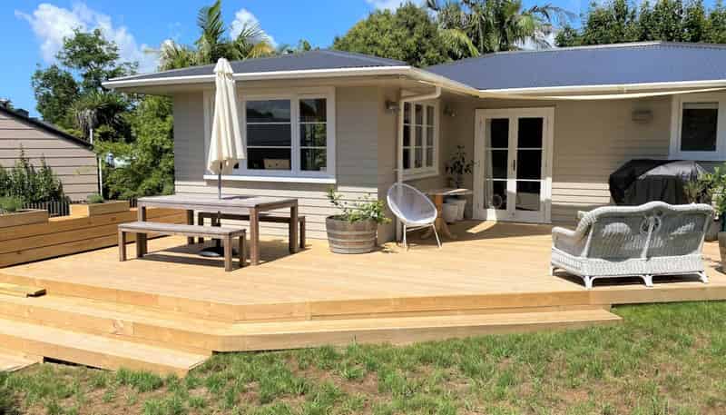 5 Beaufield Lane, Te Atatu Peninsula