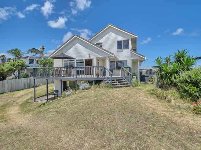 42 Kaka Street, Ahipara