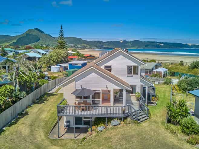 42 Kaka Street, Ahipara