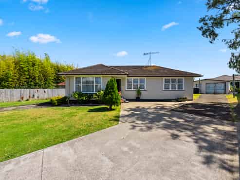 35B Forbes Road, Favona