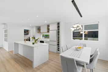 5a Hayley Grove, Papamoa Beach