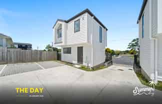 2/107 Porchester Road, Papakura