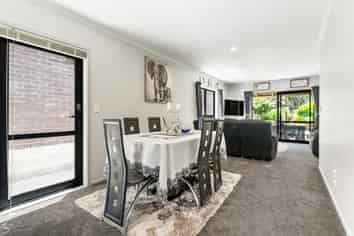 24 Tutuwhatu Crescent, Weymouth