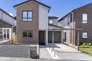 24 Tutuwhatu Crescent, Weymouth