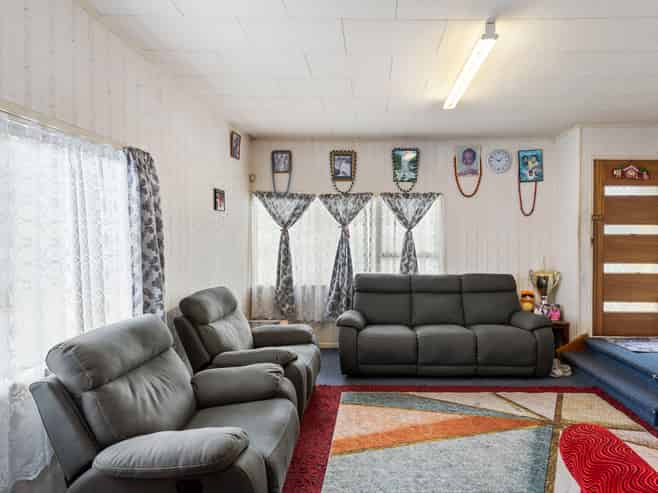 10 Kopu Place, Clendon Park