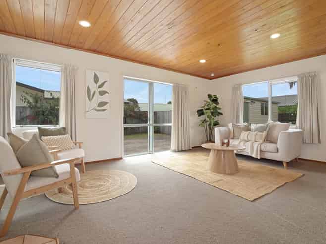 45 Kane Road, Papamoa Beach