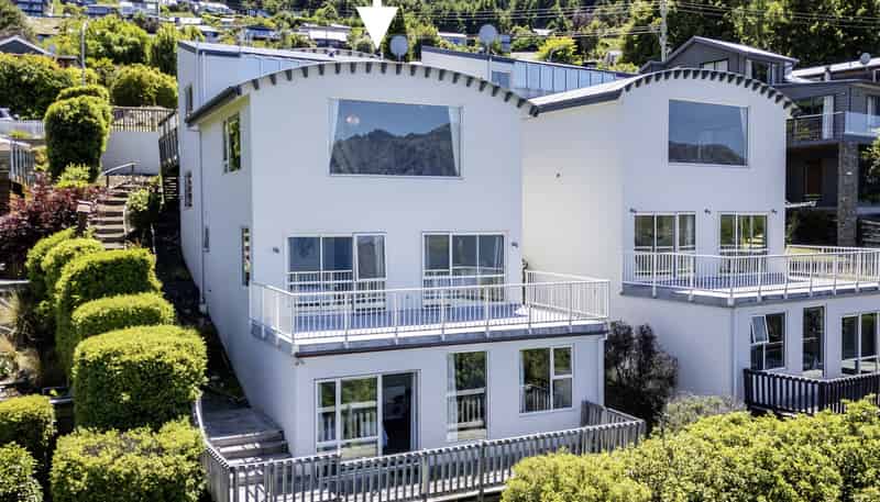 3B & C Strawberry Lane, Fernhill/Sunshine Bay