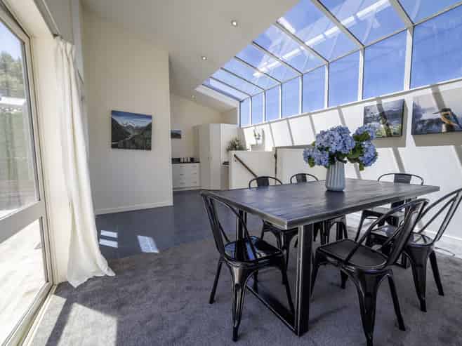 3B & C Strawberry Lane, Fernhill/Sunshine Bay