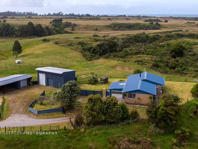 1000 Wilsons Lead Road, Westport