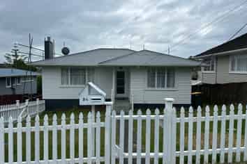 34 Sunnyfield Crescent, Glenfield