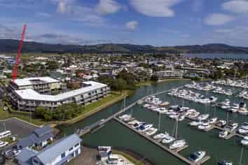 75/84-86 Albert St (Marina Park), Whitianga