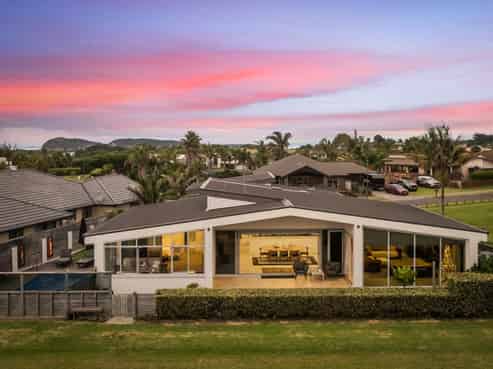 147 Koutunui Road, Athenree