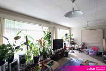 238 Kenmure Road, Kenmure