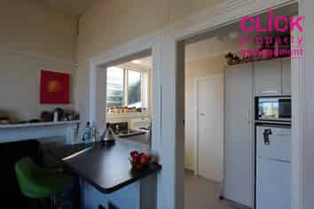 3/2 Royal Terrace, Dunedin Central