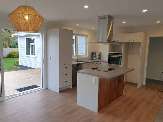 42 Matatua Road, Raumati Beach