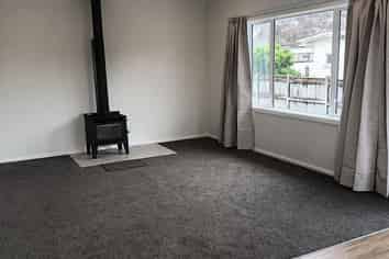 25B High Street West, Waitara