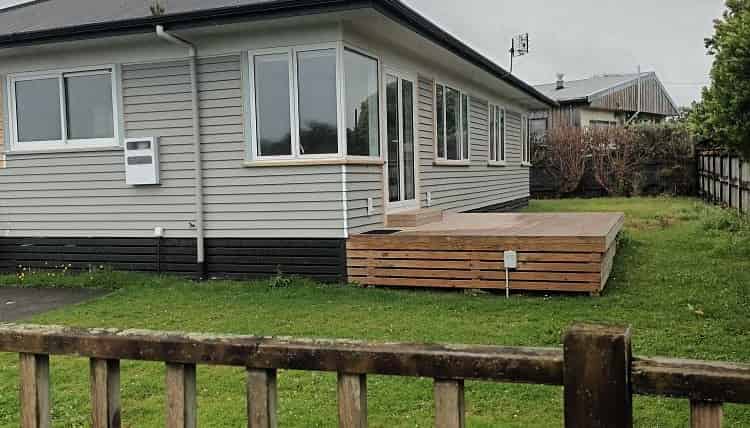 25B High Street West, Waitara