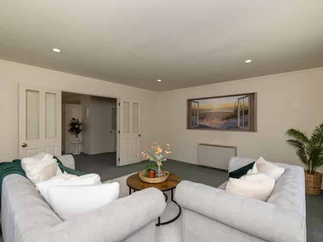 22 Kowhai Grove, Raumati Beach