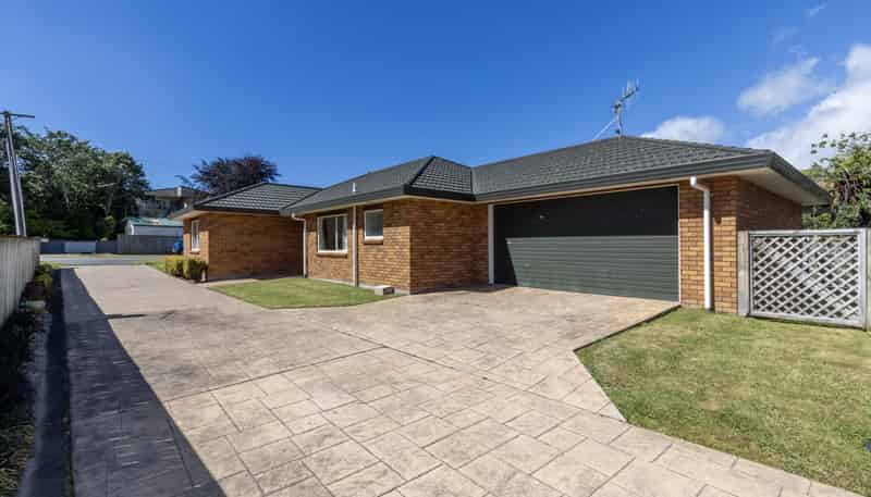 22 Kowhai Grove, Raumati Beach