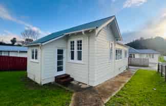 1297 Rings Road, Coromandel