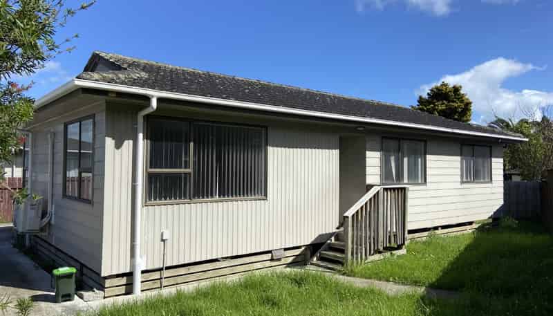 8A Quintal Place, Papatoetoe
