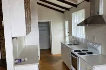 27 Royal Arch Place, Rosehill