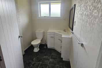 88 Howell Road, Totara Valley