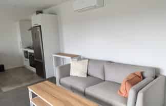 1/135 Silverdale Road, Silverdale