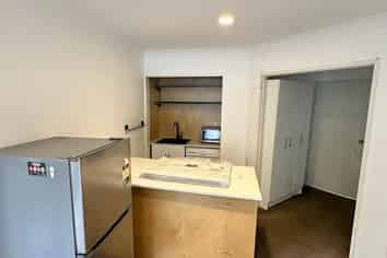 2a/13 Bucklands Beach Road, Bucklands Beach