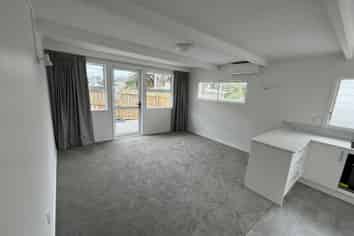 1/22 McDonald Crescent, Mount Wellington