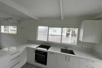 1/22 McDonald Crescent, Mount Wellington