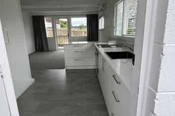 1/22 McDonald Crescent, Mount Wellington